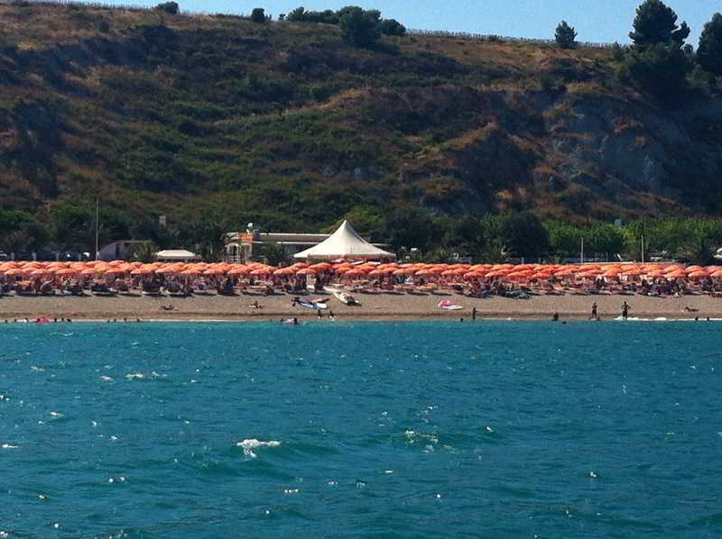 Camping Village Riviera Numana Kültér fotó